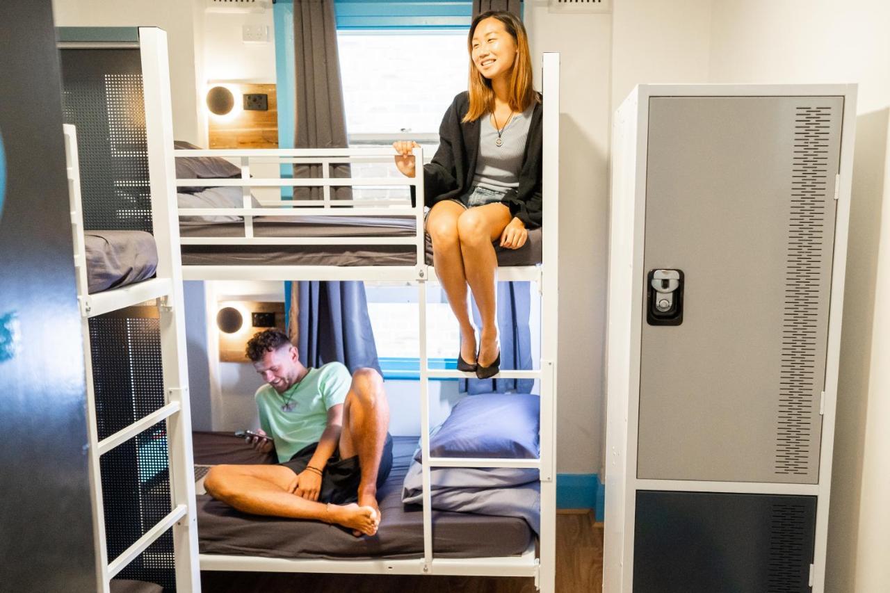 Mad Monkey Potts Point Hostel Sydney Exterior photo